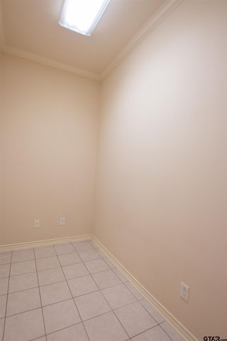 2430 Dietz Ln, Tyler, TX 75701