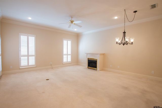 2430 Dietz Ln, Tyler, TX 75701