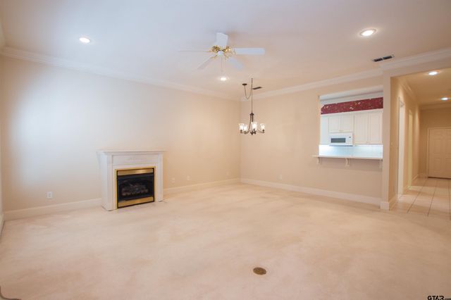 2430 Dietz Ln, Tyler, TX 75701