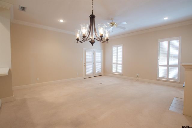 2430 Dietz Ln, Tyler, TX 75701