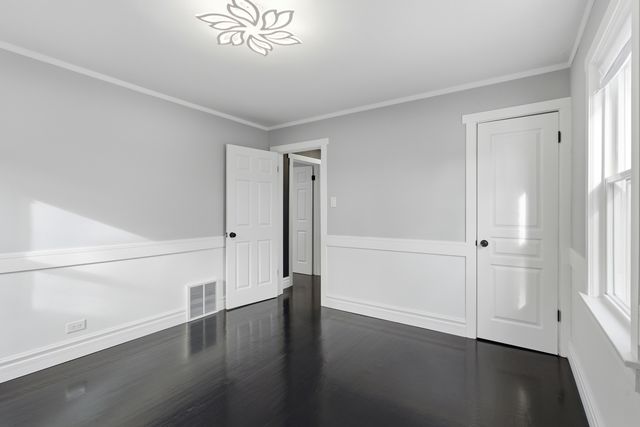 14525 S Michigan Avenue, Riverdale, IL 60827