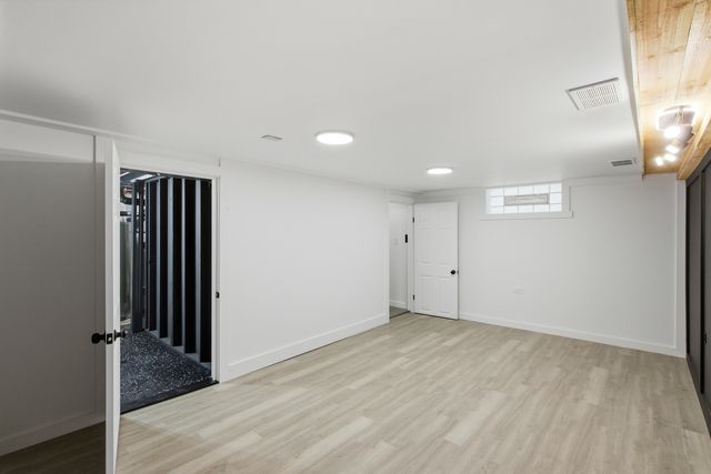 14525 S Michigan Avenue, Riverdale, IL 60827