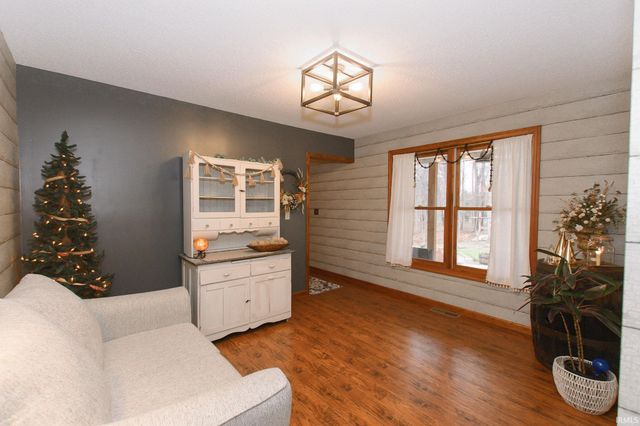 2029 S Timber Trail Road, Peru, IN 46970