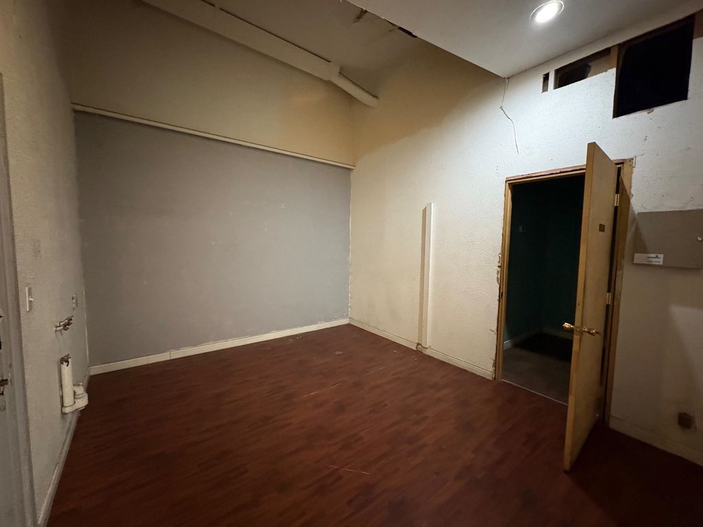 307 W 2nd Ave, Spokane, WA 99201 photo 11