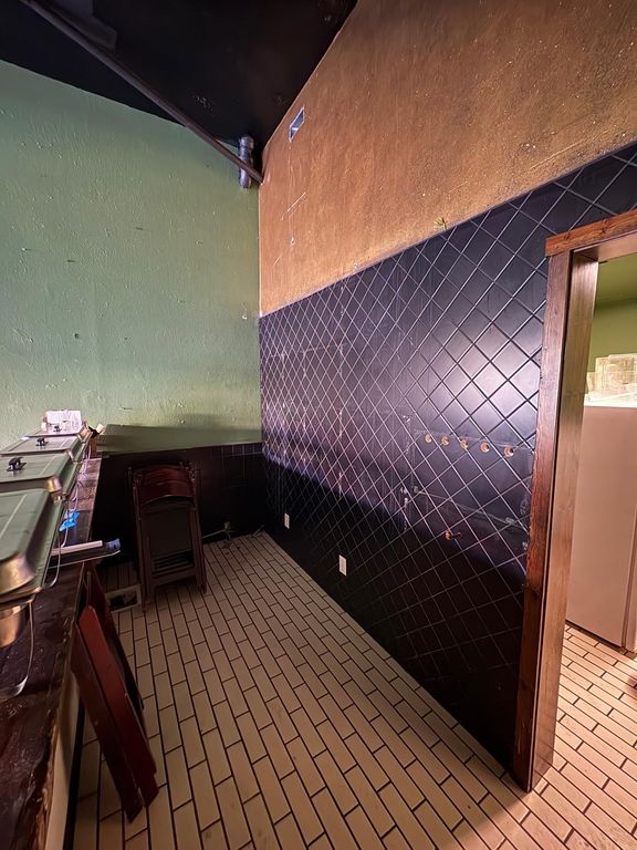 307 W 2nd Ave, Spokane, WA 99201 photo 3