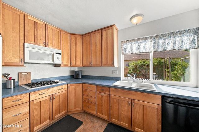 1179 Brandon Avenue, Simi Valley, CA 93065