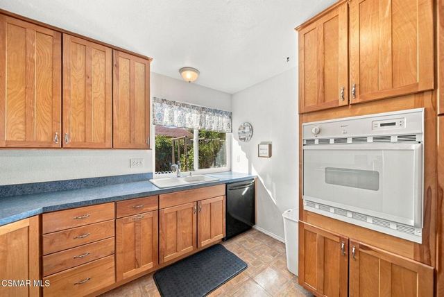 1179 Brandon Avenue, Simi Valley, CA 93065