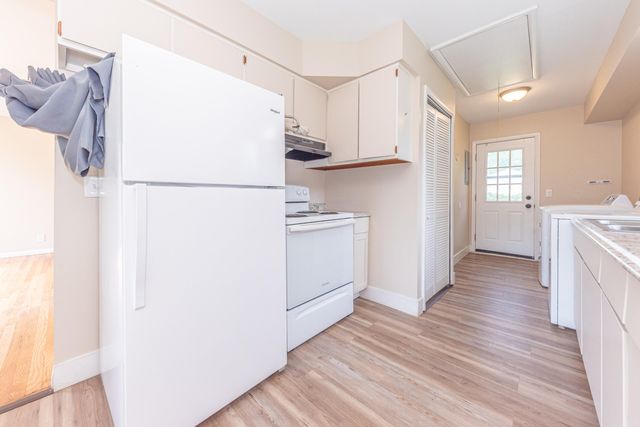 1223 Duncan Avenue, Ann Arbor, MI 48198