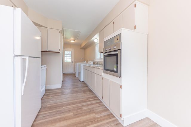 1223 Duncan Avenue, Ann Arbor, MI 48198
