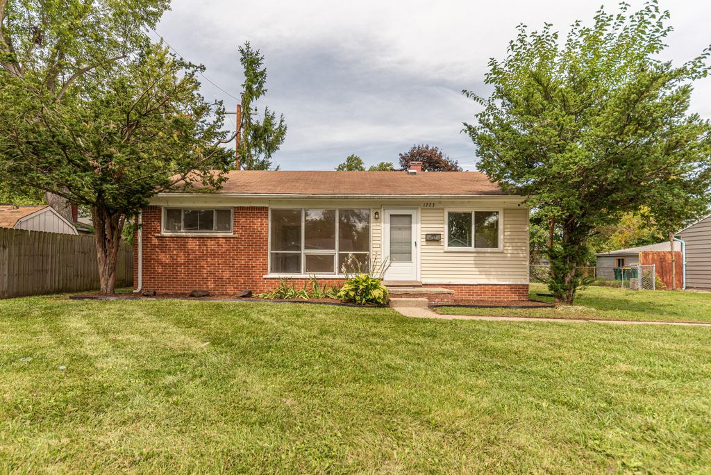 1223 Duncan Avenue, Ann Arbor, MI 48198