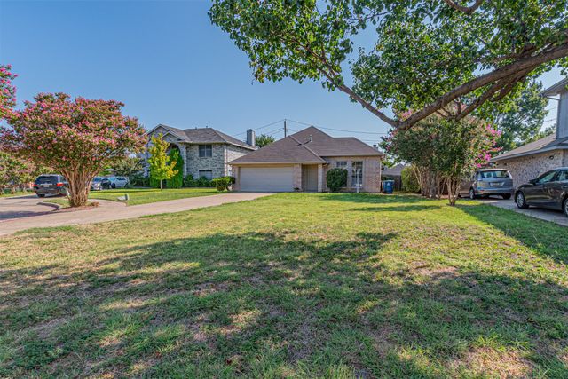 7513 Beverly Drive, Rowlett, TX 75089