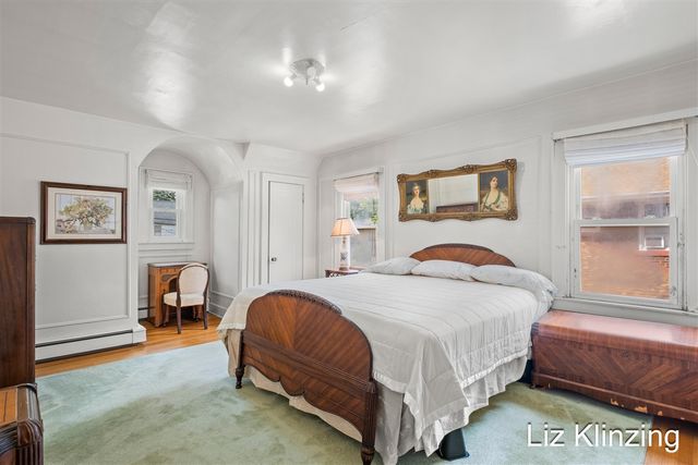 2324 Madison Avenue, Grand Rapids, MI 49507