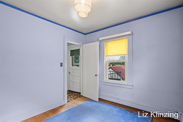 2324 Madison Avenue, Grand Rapids, MI 49507