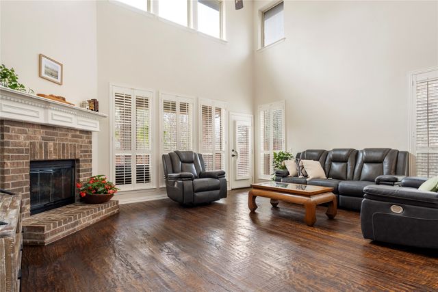 10708 Leesa Drive, Mckinney, TX 75072