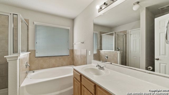 10306 Pinehurst Run, San Antonio, TX 78239