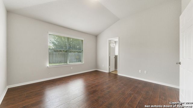 10306 Pinehurst Run, San Antonio, TX 78239
