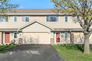 4052 Blakewood Drive, Shakopee, MN 55379
