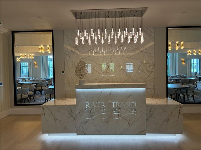 6760 WILLOWSHIRE WAY, Bradenton, FL 34212