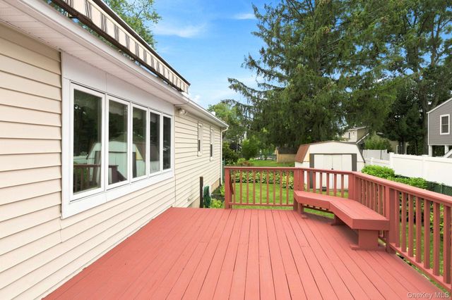 263 Willis Avenue, Hawthorne, NY 10532