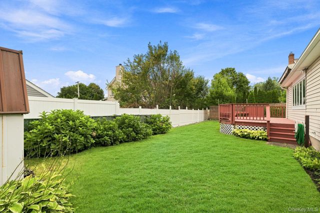 263 Willis Avenue, Hawthorne, NY 10532