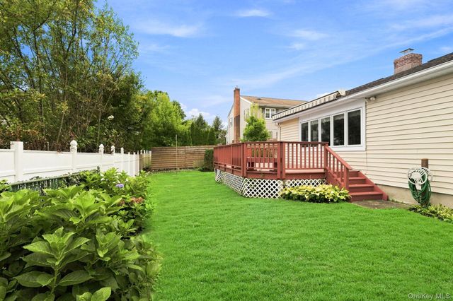 263 Willis Avenue, Hawthorne, NY 10532