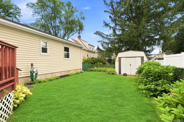 263 Willis Avenue, Hawthorne, NY 10532