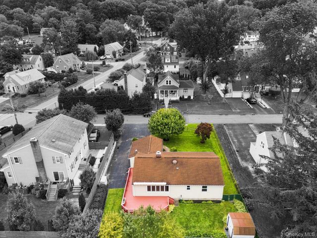 263 Willis Avenue, Hawthorne, NY 10532
