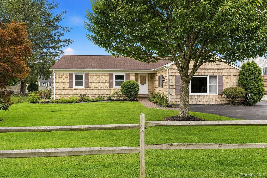 263 Willis Avenue, Hawthorne, NY 10532 — exterior