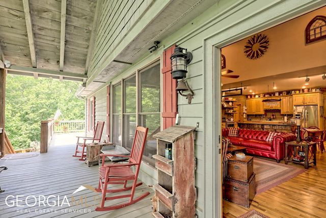 291 Smokehouse Knob Drive, Rabun Gap, GA 30568