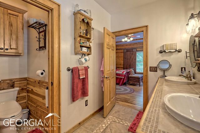 291 Smokehouse Knob Drive, Rabun Gap, GA 30568