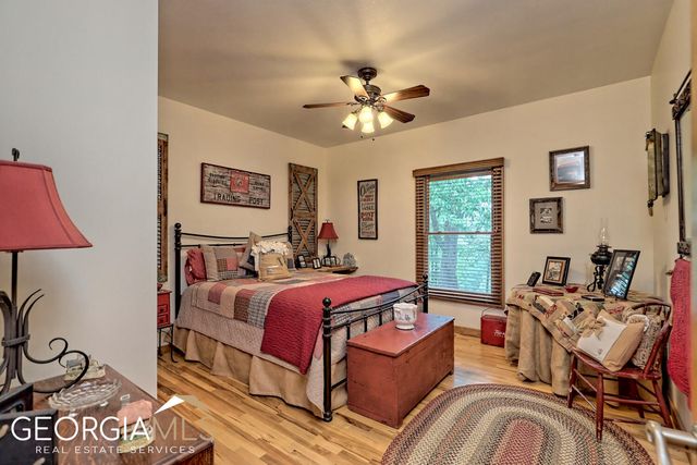 291 Smokehouse Knob Drive, Rabun Gap, GA 30568