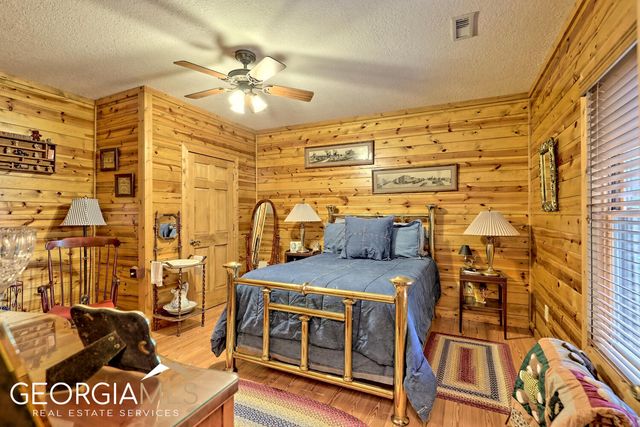 291 Smokehouse Knob Drive, Rabun Gap, GA 30568