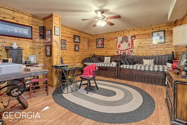 291 Smokehouse Knob Drive, Rabun Gap, GA 30568