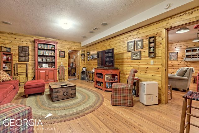 291 Smokehouse Knob Drive, Rabun Gap, GA 30568