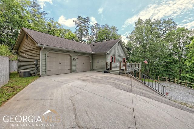 291 Smokehouse Knob Drive, Rabun Gap, GA 30568