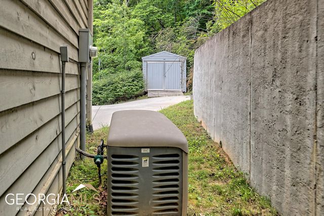 291 Smokehouse Knob Drive, Rabun Gap, GA 30568