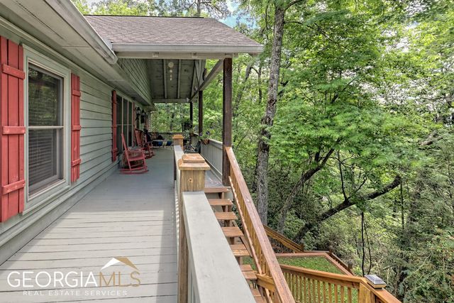 291 Smokehouse Knob Drive, Rabun Gap, GA 30568