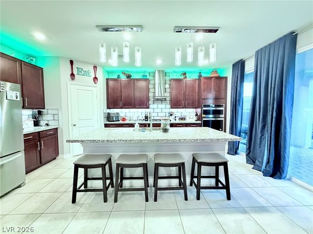 6920 Baylor Creek Street, North Las Vegas, NV 89086