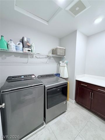 6920 Baylor Creek Street, North Las Vegas, NV 89086