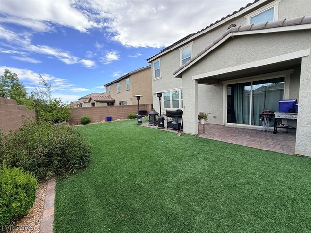 6920 Baylor Creek Street, North Las Vegas, NV 89086