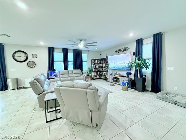 6920 Baylor Creek Street, North Las Vegas, NV 89086