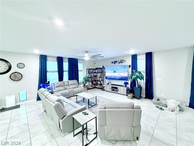 6920 Baylor Creek Street, North Las Vegas, NV 89086