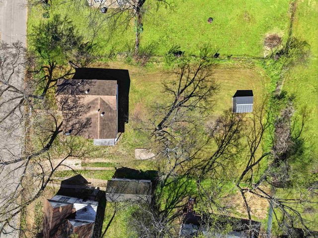 202 N Griffin Street, Morrilton, AR 72110