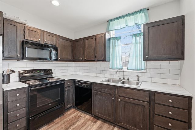 202 N Griffin Street, Morrilton, AR 72110