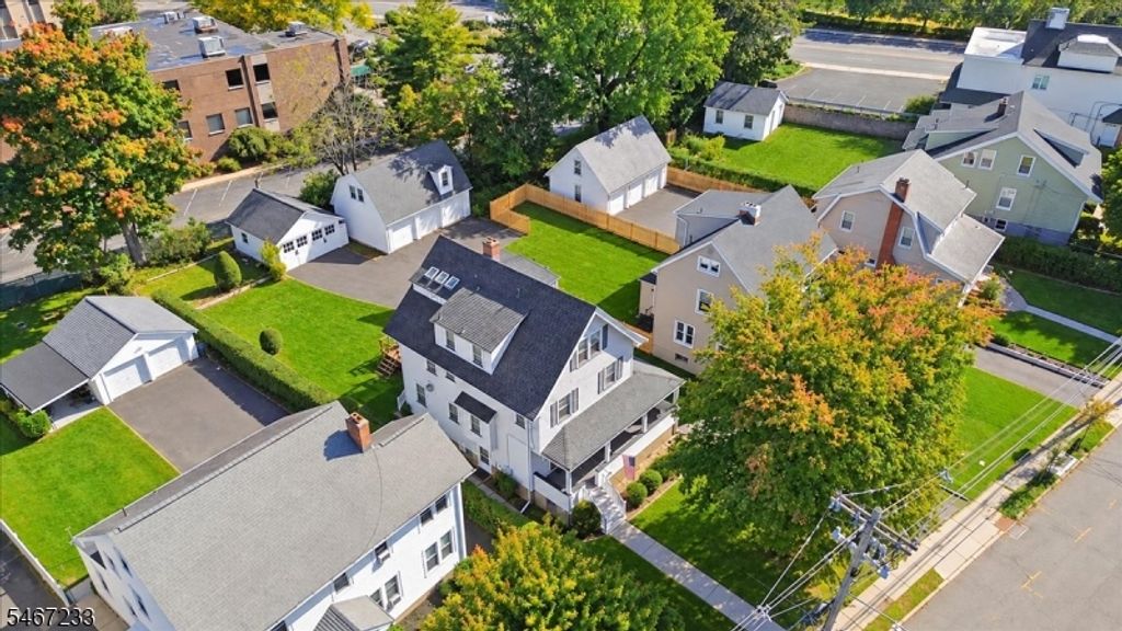 68 Claremont Ave, Verona Twp., NJ 07044 — photo 2