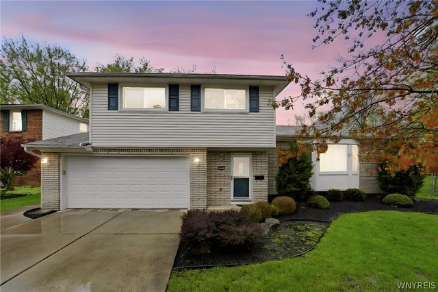 86 Tartan Lane, Amherst, NY 14221