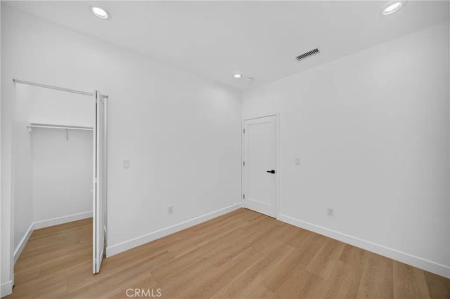 2939 10th Avenue, Los Angeles, CA 90018