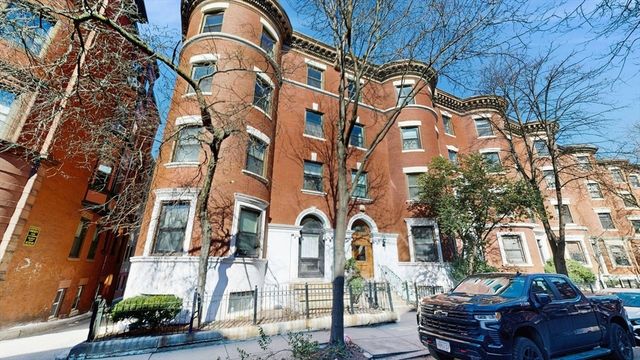 111 Gainsborough St 108, Boston, MA 02115