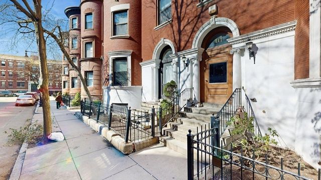 111 Gainsborough St 108, Boston, MA 02115