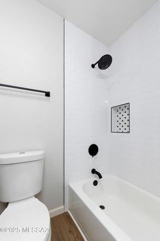 7238 E Montecito Drive, Tucson, AZ 85710